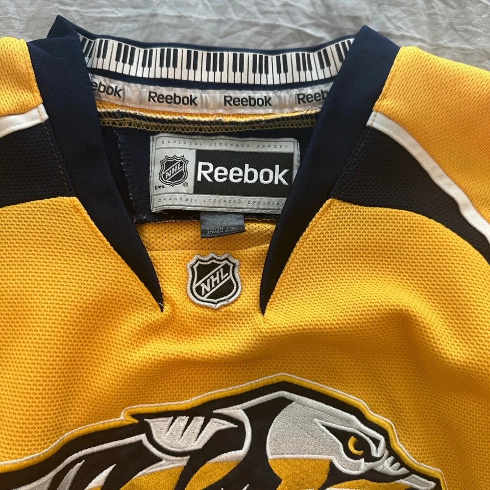 Nashville Predators Reebok Hockey Seth Jones #3 Jersey‎ NHL youth Size Large/XL
